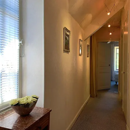 In Near Slopes * サン・ネクテール